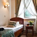 Apartahotel Karmel 3*