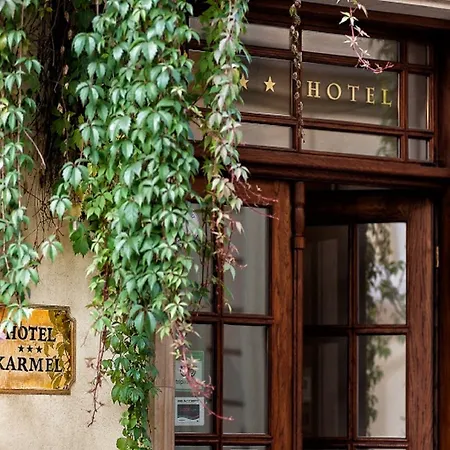Aparthotel Karmel 3*