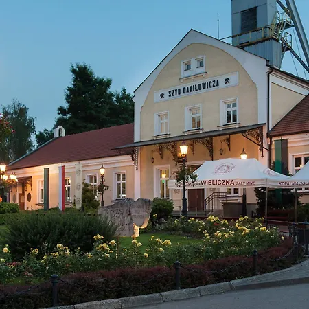 Hotel apartamentowy Karmel