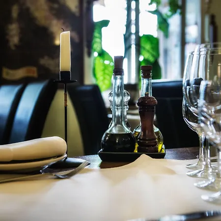 Karmel Aparthotel 3*