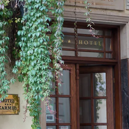 Karmel 3* Krakow