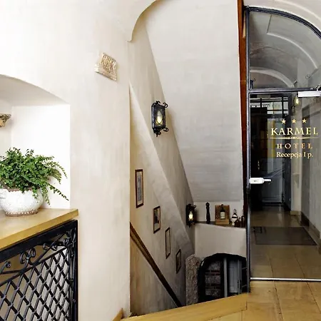 Karmel Lejlighedshotel