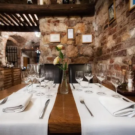 Aparthotel Karmel Krakow