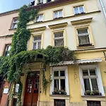 Karmel 3* Krakau