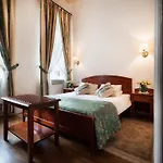 Karmel Aparthotel