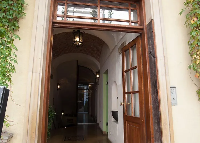 Karmel Apartahotel 3*